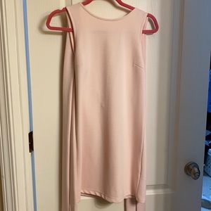 Sweet pink dress! Perfect for a wedding guest!